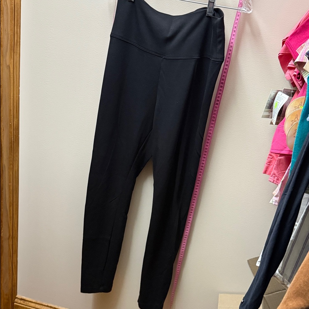 White House Black Market Women's Black Leggings